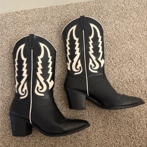Black Cowboy Boots